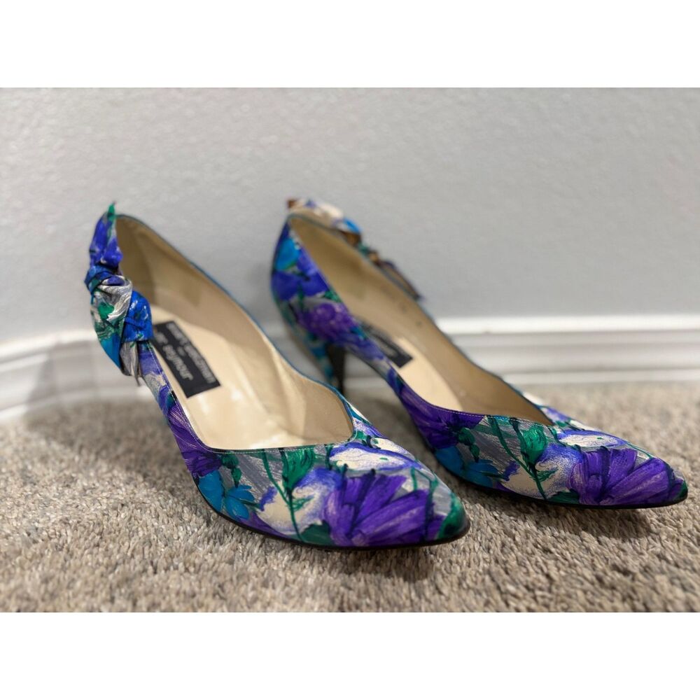 Vintage Stuart Weitzman for Mr. Seymour Pumps RARE size 10 M